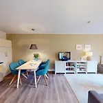 Stella 2
